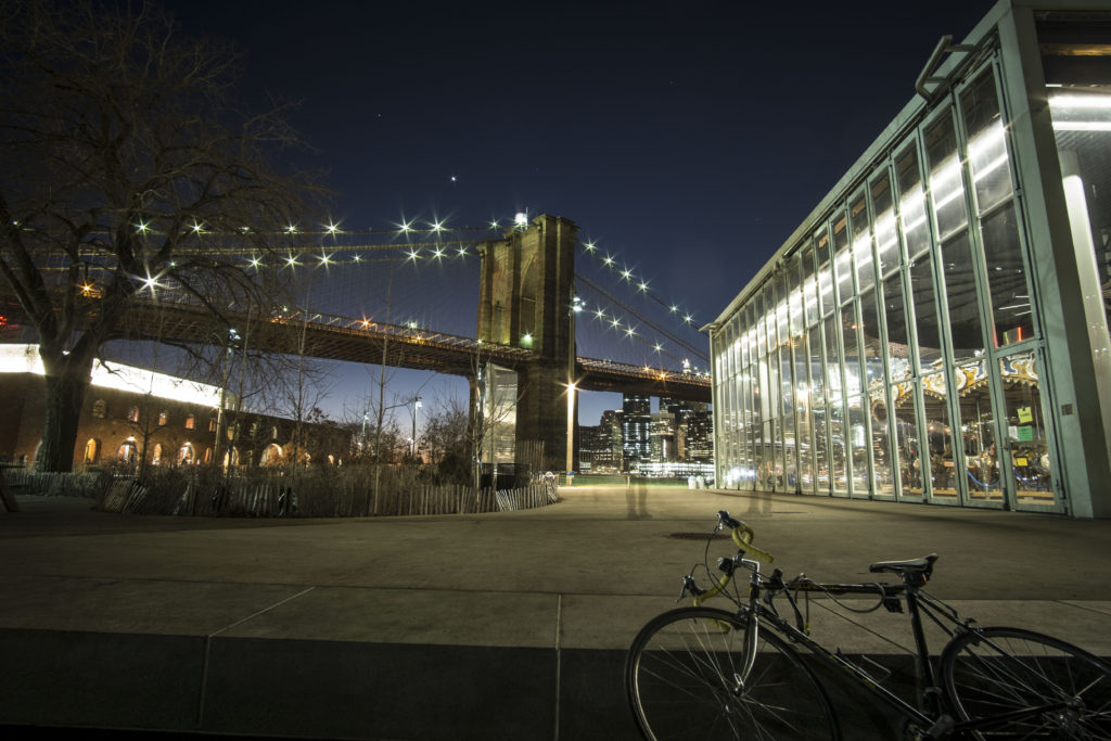 Manhattan bridge seen from the south